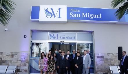  Inauguración de la Clínica San Miguel.