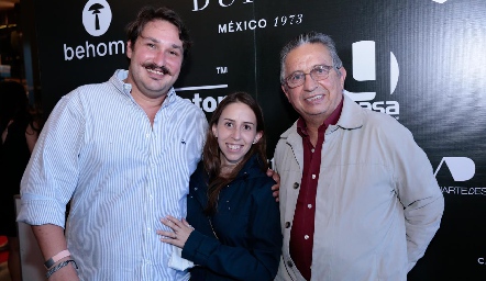  Miguel García, María y Fabián Espinosa.