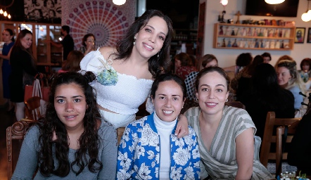  Sofía Torres, María Acosta, Isabel Jasso y Fernanda Torres.
