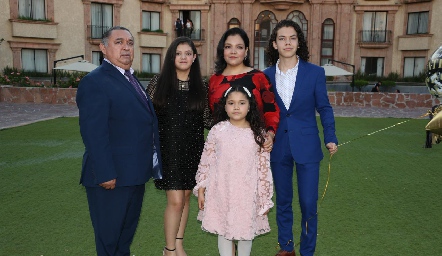  Carranza Itzel Sánchez, familia Sánchez Llamas.