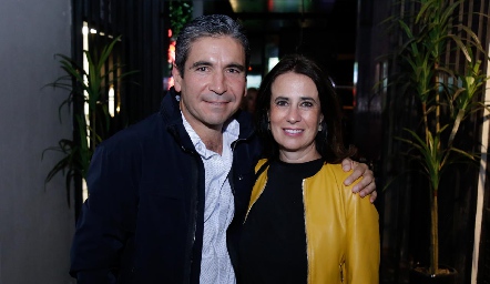 Martín de la Rosa y Ana Paula Gutiérrez.