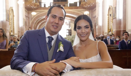  Carlos Sánchez y Ana Laura Rodríguez ya son esposos.