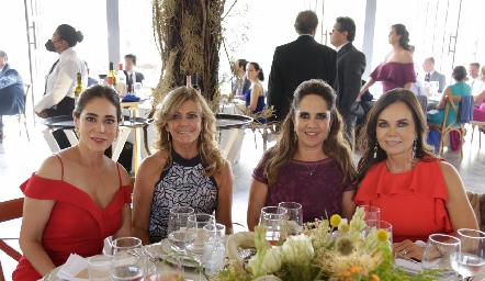  Maribel Lozano, Lupita Santos, Gaby Payán y Elsa Tamez.