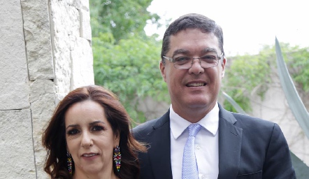  Alejandra Ávila y José Antonio Gutiérrez.