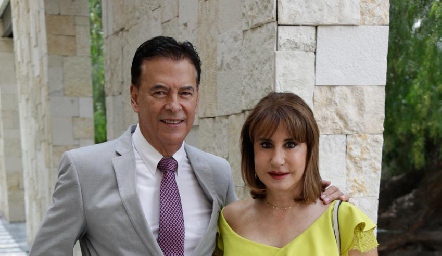  Samuel González y María Teresa Mejía.