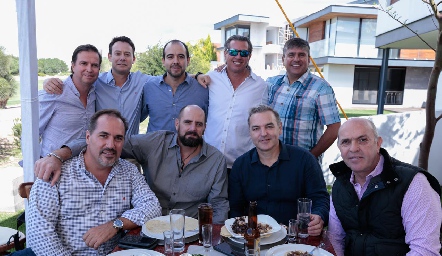  Roberto Mercado, Oscar Foyo, Joaquín Moreno, Gustavo González, Juan Ariel Reyes, José Pérez, Agustín Loyo, David del Bosque y Caly Hinojosa.