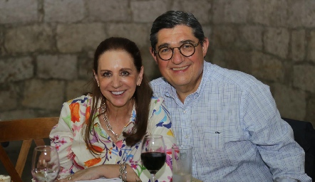  Paloma Candia y Alberto Sierra.