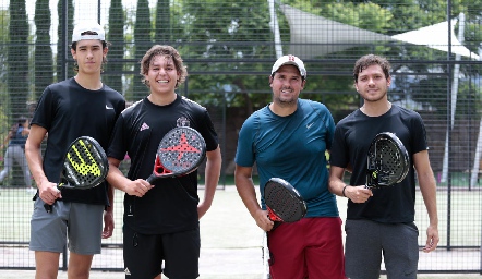 Esteban Artolózaga, Moy Payán, Israel Araiza y Andrew Delgado.