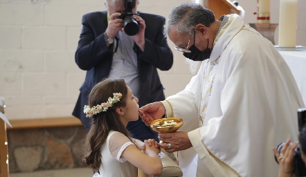 Primera Comunión de Daniela Apezteguía.