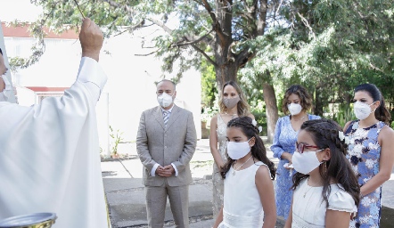  Primera Comunión de Romina y Paulina Garduño.