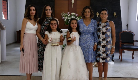  Ifi Güemes, Gaby Villanueva, Romina y Paulina, Kikis Fernández y Maritere García.
