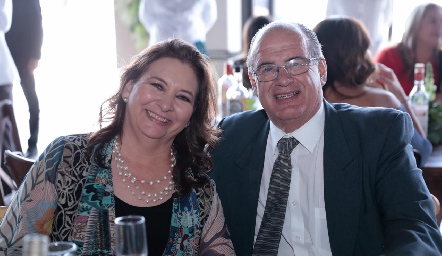  Roxana y Eduardo Aranda.