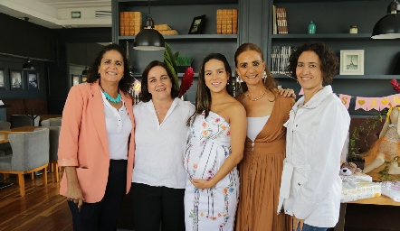  Liz Rangel, Sandra Estúa, Sandra Villalobos, Beatriz Rangel y Gaby Abud.