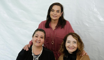  Mónica Berlanga, Adriana Díaz Infante y Fabiola Camarena.