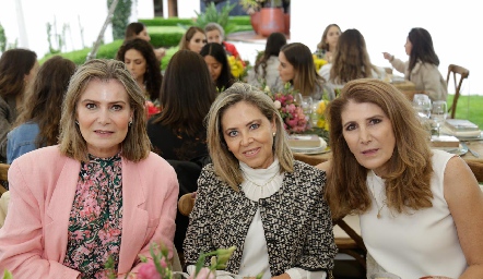  María Amelia Vargas, Elizabeht Báez y Mónica Hernández.