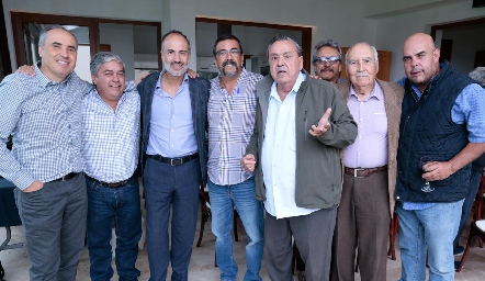 Alejandro Navarro, Gerardo Córdova, Marcelo de los Santos, Gerardo Galván, Gabriel Valle, Eduardo Díaz de León, Rafael Navarro y Jaime Ascanio.