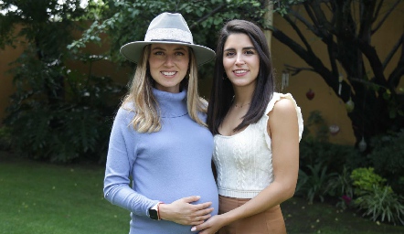  Elizabeth Treviño y Dany González.
