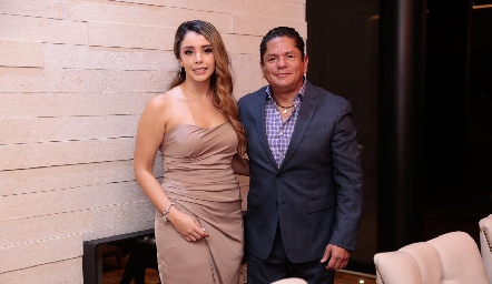  Ana María Hernández y Héctor Rueda.