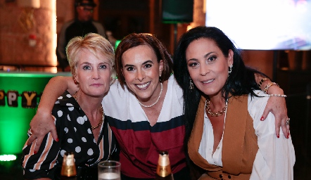  Güera Valle, Ylenia Rodríguez y Ana Luisa Lujambio.