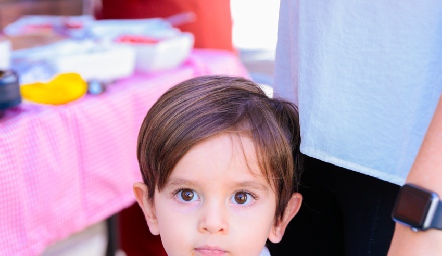  Alejandro.