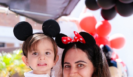  Alejandro y Marcela Zapata.
