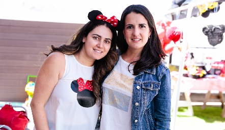  Marcela Zapata y Sandra Villasuso.