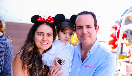 Marcela, Ale y Alán Ávila.