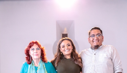 Presentación del libro LUZ PALABRA  y un mensaje.
