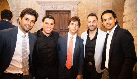  José Luis, Cristóbal, Sebastián, Abraham y Aldo.