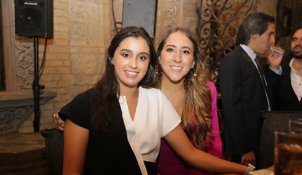  Ale Mata y Diana Olvera.