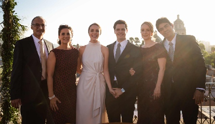 Alfonso Ledezma, Tere Raymond,  Tere Ledezma Raymond, Luis Torres Carpizo, Claudia Carpizo y Luis Torres Corzo.