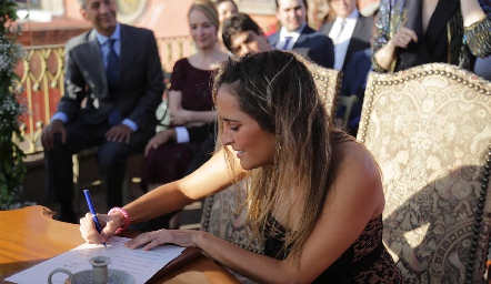 Isa Torres.