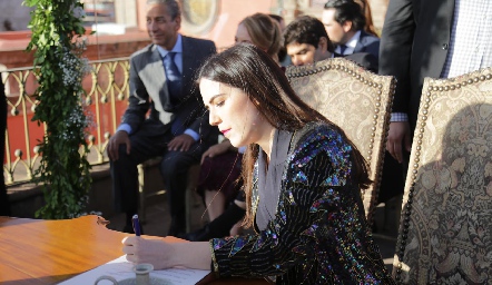 Boda Civil.