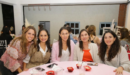  Pau Aguirre, Claudia Villasana, Carmen Del Valle, Sofía Villaseñor y Yusa de la Rosa.