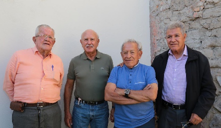  Víctor Pérez, Carlos Villasuso, Héctor Gutiérrez y José Gaytán.