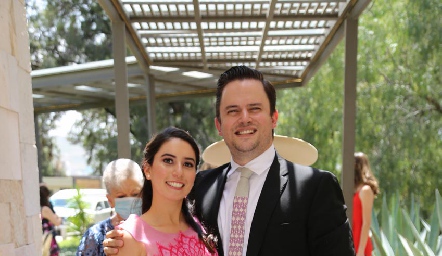 Paola Córdova y Juan Autrique.