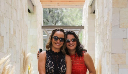  Gisella Sánchez y Marcela Duque.