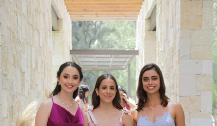  Sofía Urizar, Paty Silva y Susana de Luna.