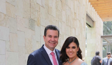  Jaime e Irma Canales.