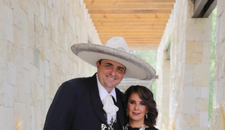  Fernando Castañeda y Julieta Veloz.