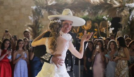  María y Carlos Malo.