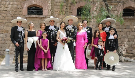  Familias Malo Veliz y Macías Domínguez.