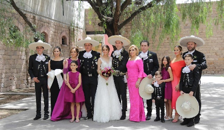  Familias Malo Veliz y Macías Domínguez.