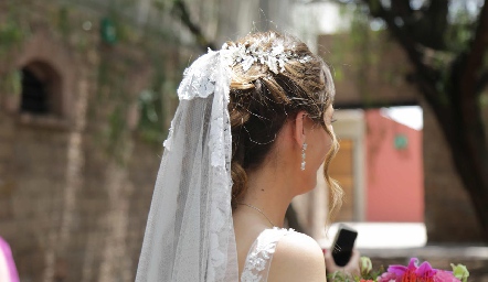  El tocado de la novia.