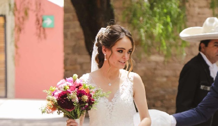  María Malo lució un hermoso vestido.