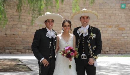  Carlos y María Malo con José Manuel Macías.
