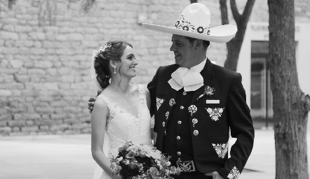  María Malo con su papá Carlos Malo Lozano.