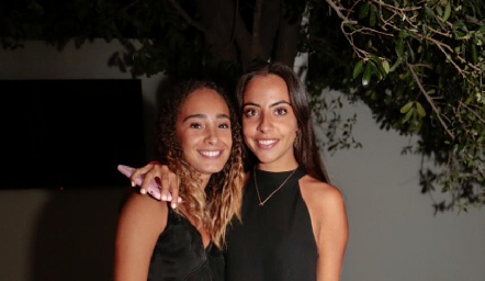  Marijó Benavente y Mariana Anaya.