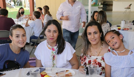  Azucena Ortega, Pao Andrade, Elibeth Ibarra y Elibeth Salazar.