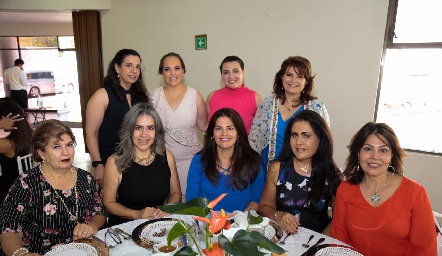  Ana Laura González, Andrea Díaz Infante, Ximena Zapata, Bertha Navarro, Chayo Navarro, Mónica de Navarro, Sandra Enríquez, Ana Fonte y Lupita López Wognis.